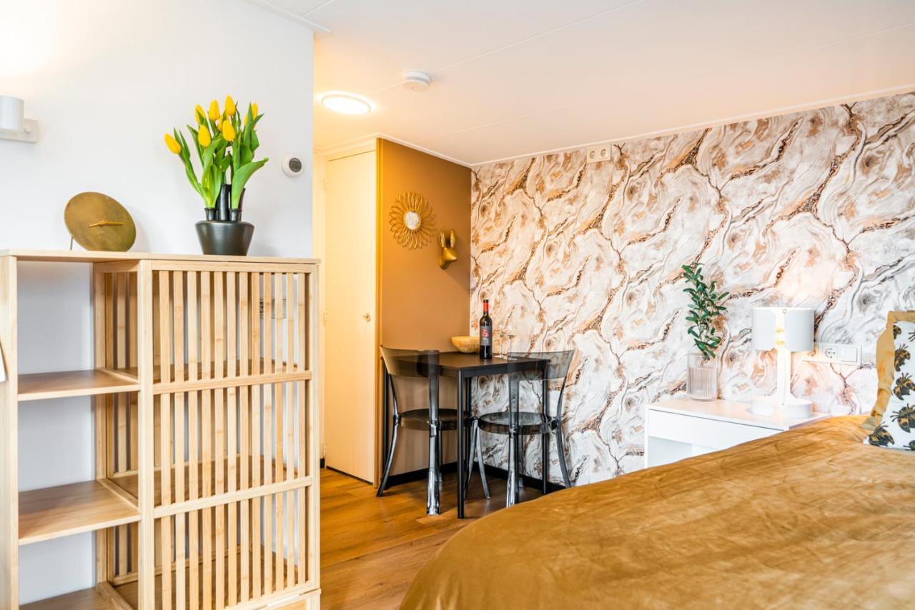 Charley'S Wellness Suite Westkapelle Ngoại thất bức ảnh